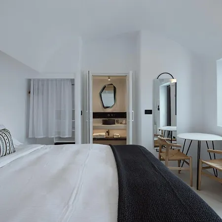 Ikies Santorini 4* Oia