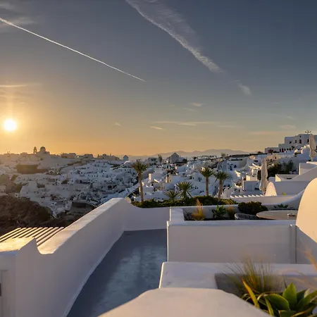 Ikies Santorini 4* Oia