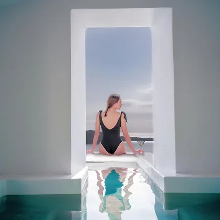 Hotel Ikies Santorini