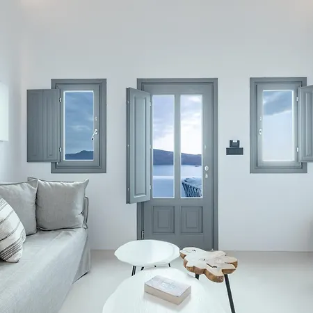 Ikies Santorini 4* Oia
